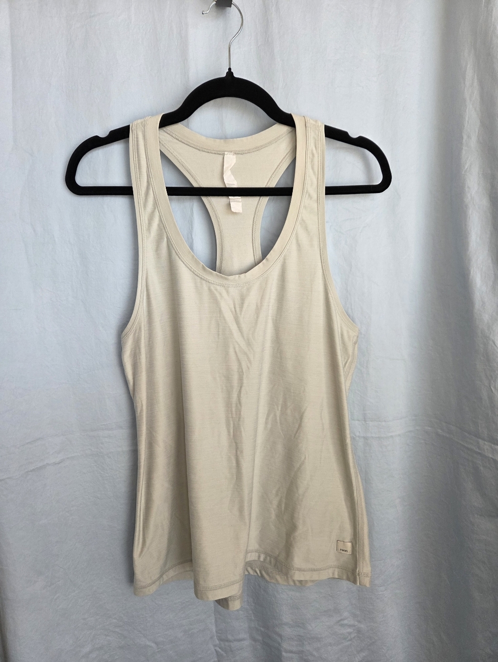 Vuori Lux Performance Tank in Light Gray - Size M/L